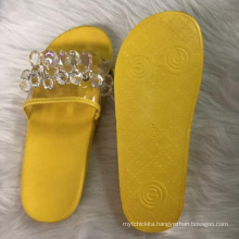 2019 New Arrival Plus Size See Through Strap Slide Slippers Pure Color PVC Outsole Big Diamond Rhinestone Strap Beach Slippers